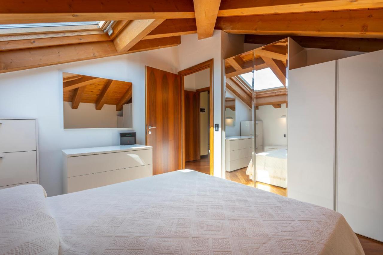 New Deal - Apt With Terrace, Jacuzzi & Netflix Palmanova Exterior photo
